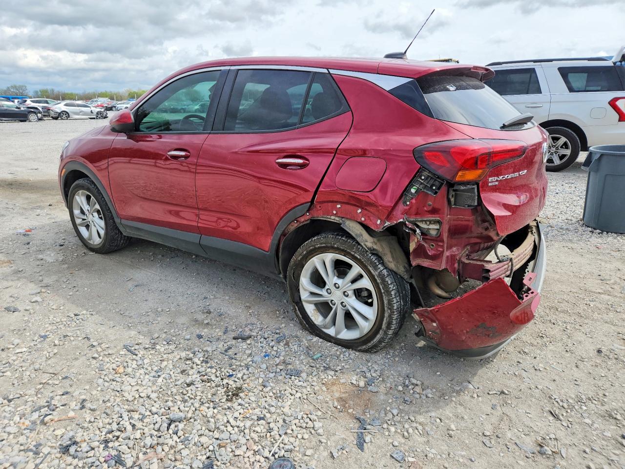 2020 Buick Encore VIN KL4MMCSL8LB102793 photo 2