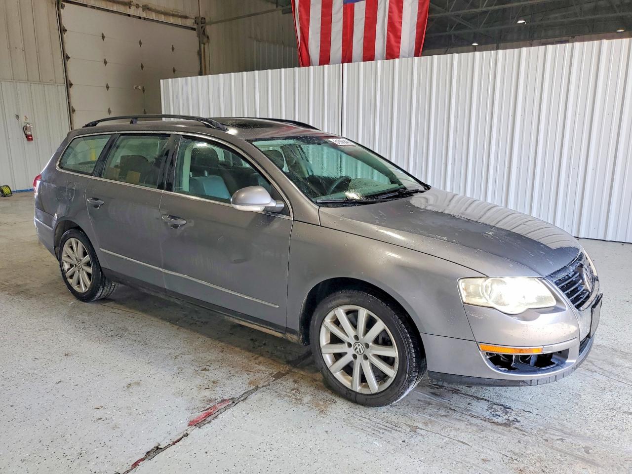 2007 Volkswagen Passat VIN WVWMU73C47E008698 photo 4