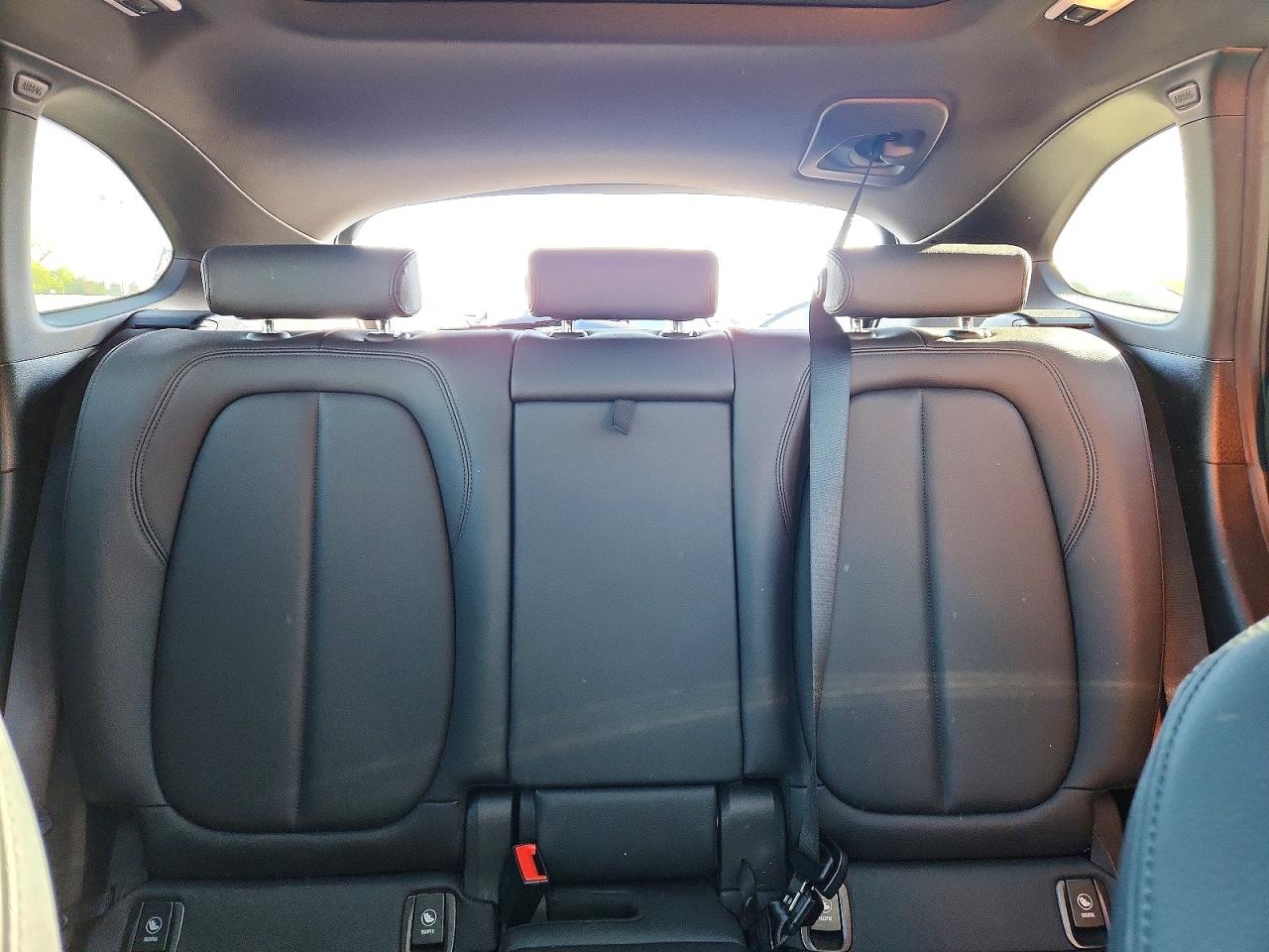 2020 BMW X1 VIN WBXJG7C01L5P35682 photo 10