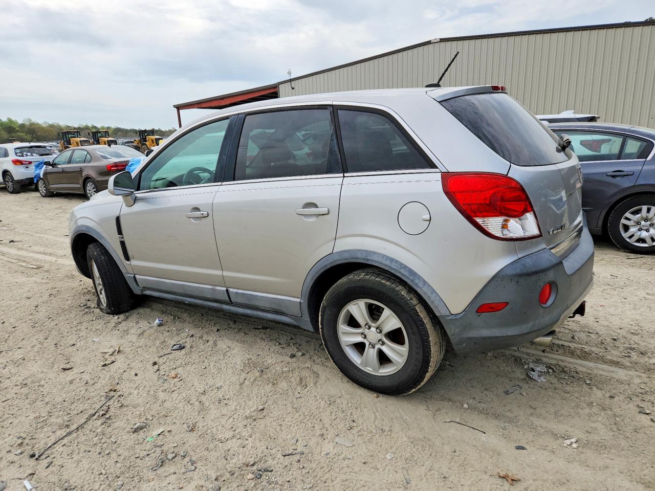 2008 Saturn Vue VIN 3GSDL43N38S556612 photo 2