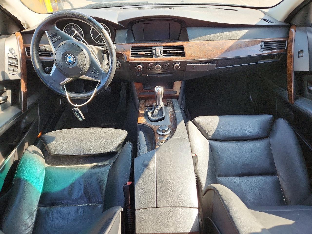 2007 BMW 5 series VIN WBANE53527CW67766 photo 8