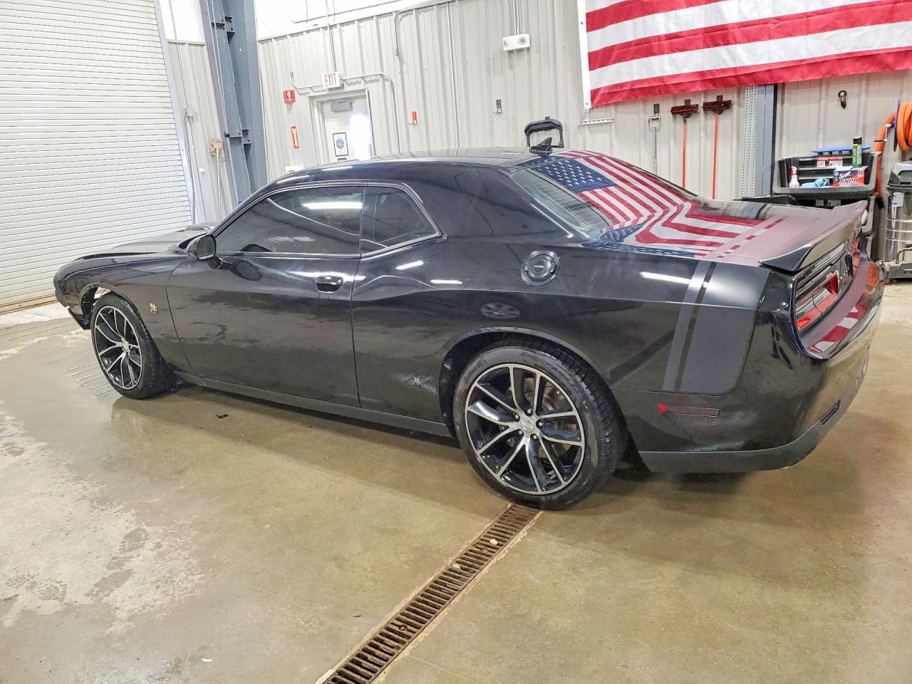2016 Dodge Challenger VIN 2C3CDZFJ9GH271476 photo 2