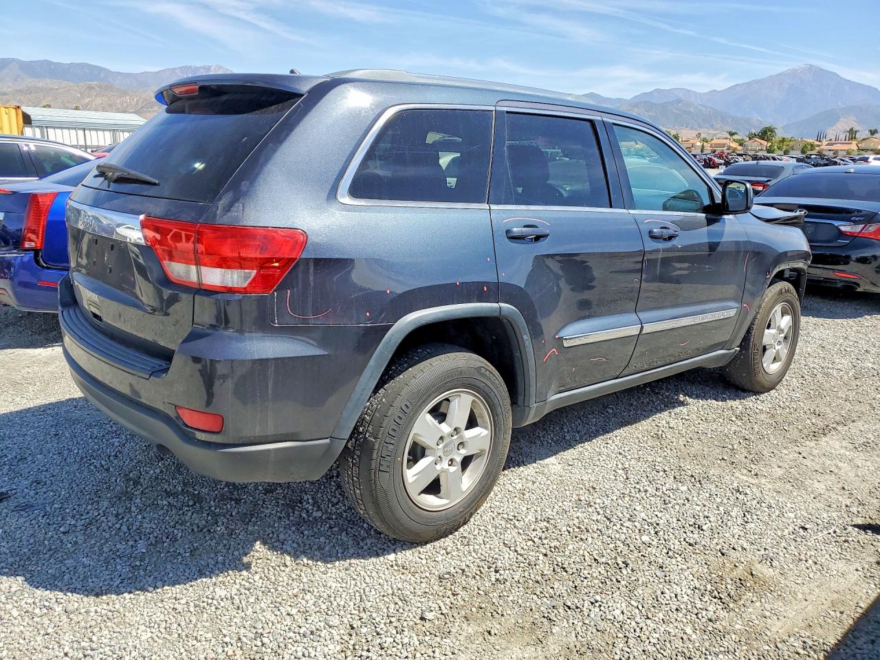 2013 Jeep Grand cher VIN 1C4RJFAGXDC618823 photo 3