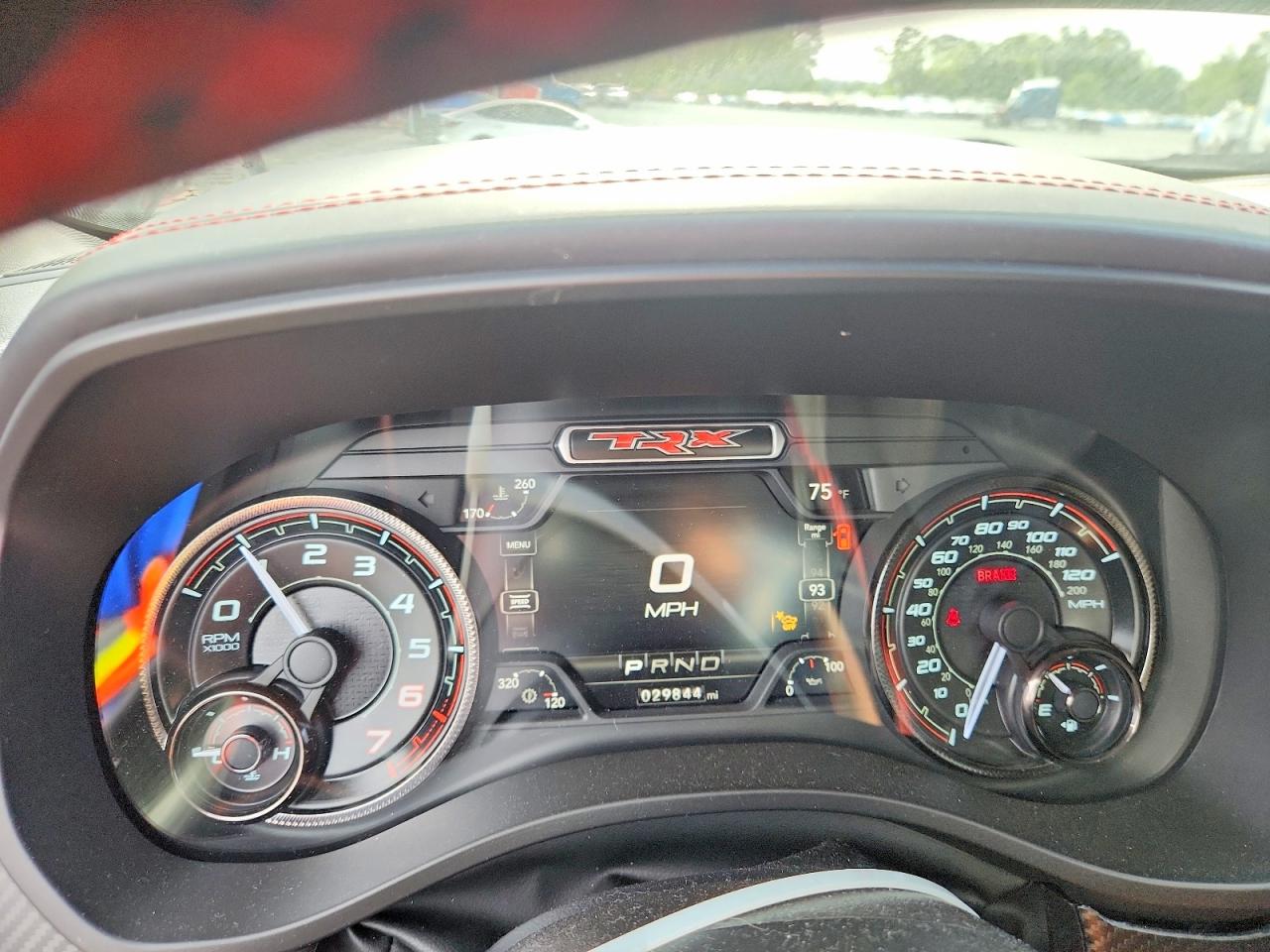 2022 Ram 1500 VIN 1C6SRFU91NN260080 photo 9