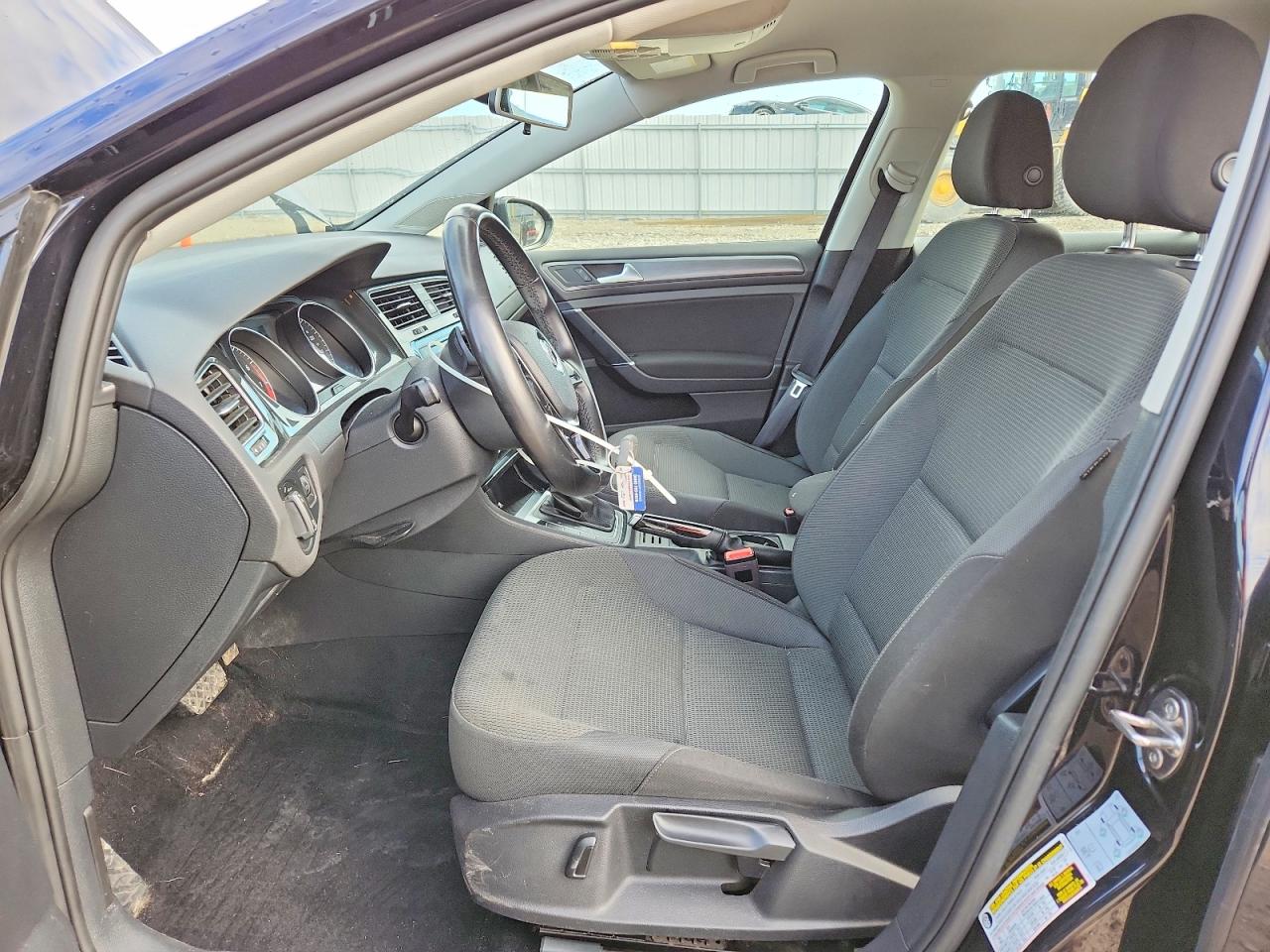 2018 VOLKSWAGEN Golf VIN 3VWD17AU2JM763366 photo 7