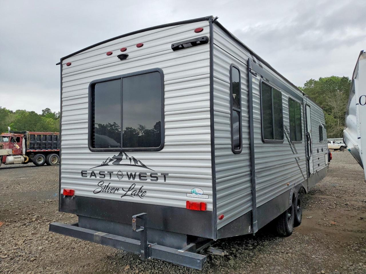 2022 EAST Silver lak VIN 5ZT2SKUB7N9011301 photo 4