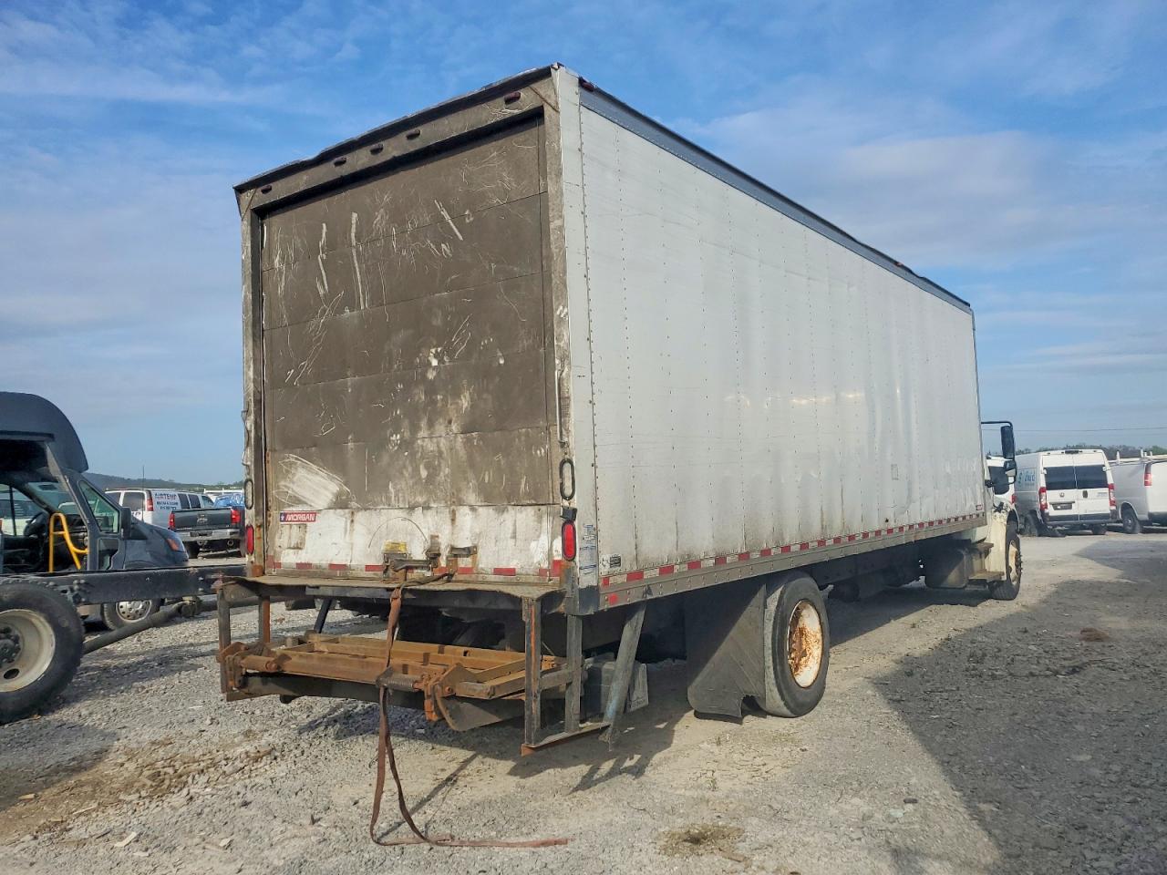 2016 FREIGHTLINER All other VIN 1FVACWDT6GHHR4251 photo 4