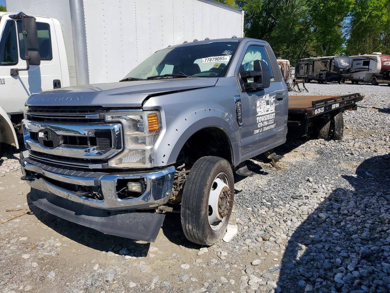 2021 FORD F550 VIN 1FDUF5GN8MDA11286 photo 2