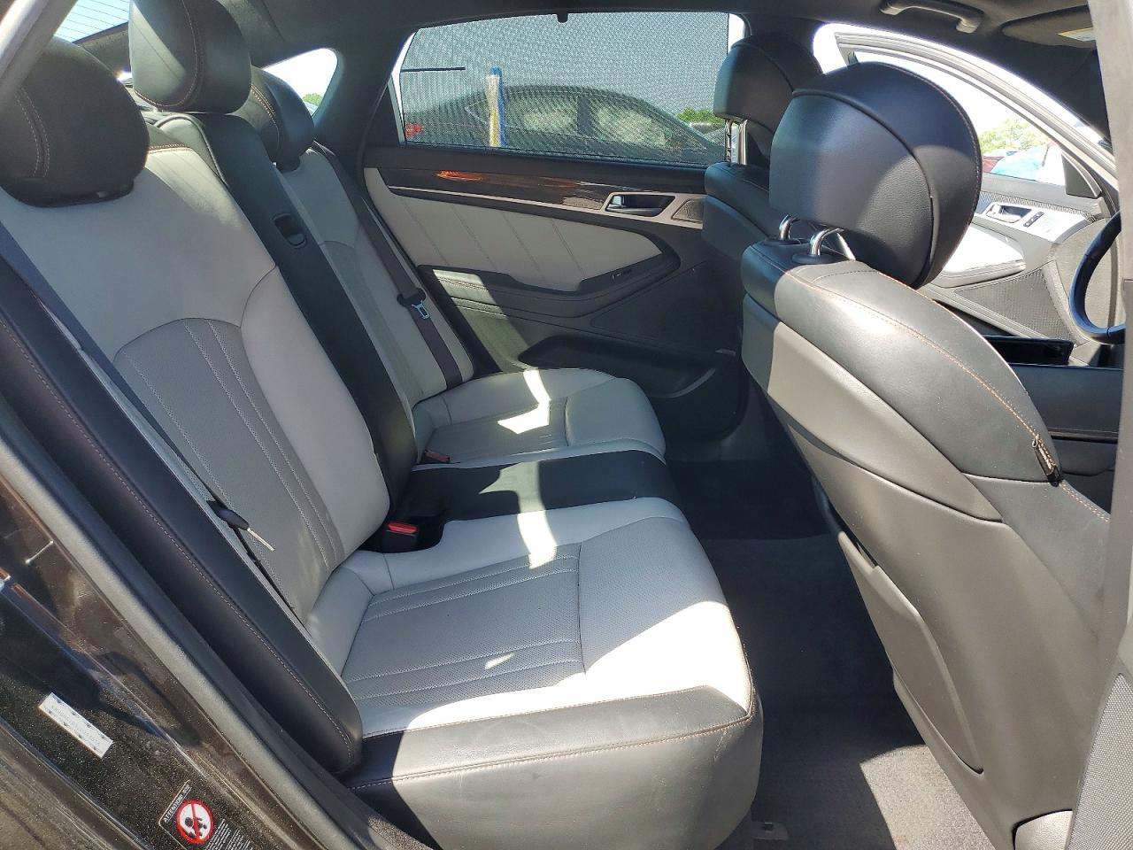 2018 Genesis G80 VIN KMHGN4JB3JU253018 photo 10