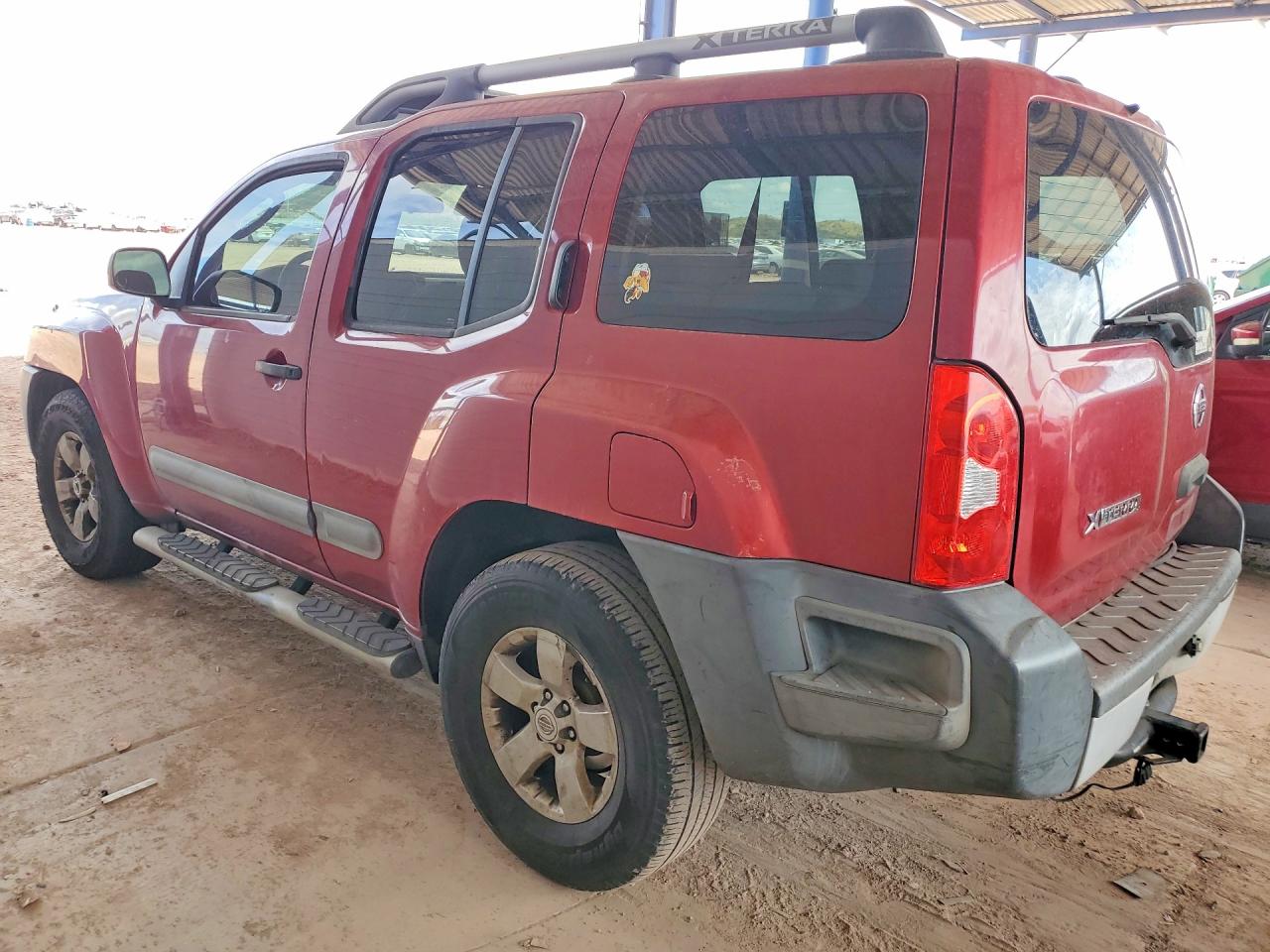 2011 Nissan Xterra VIN 5N1AN0NU1BC512557 photo 2