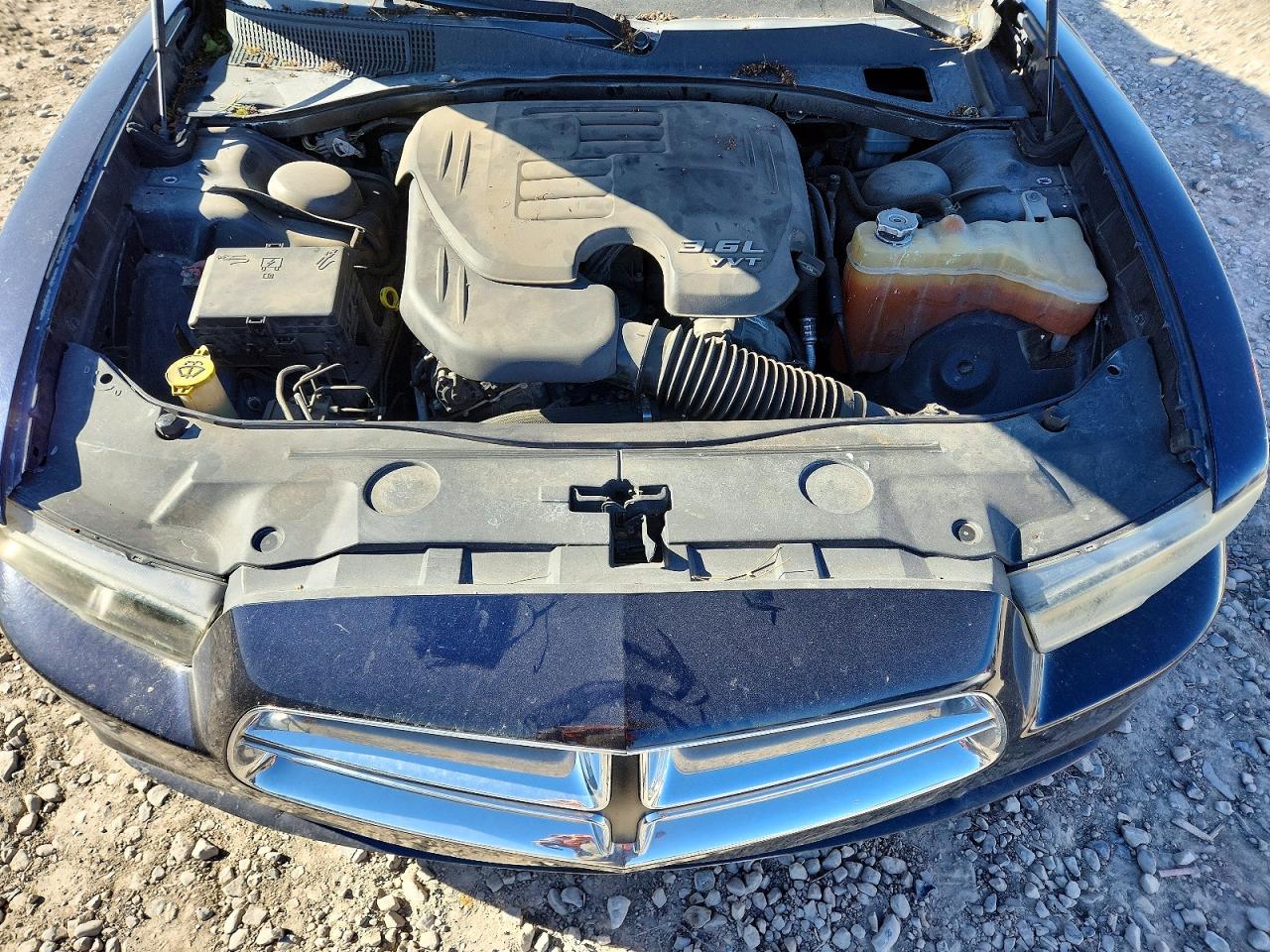 2011 Dodge Charger VIN 2B3CL3CGXBH556122 photo 11