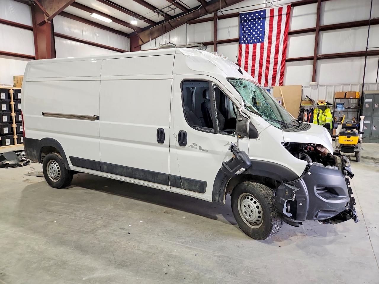 2025 Ram Promaster VIN 3C6LRVDG3SE507077 photo 4