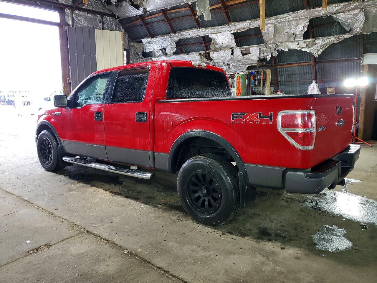 2010 Ford F150 VIN 1FTFW1EV5AFA39118 photo 2