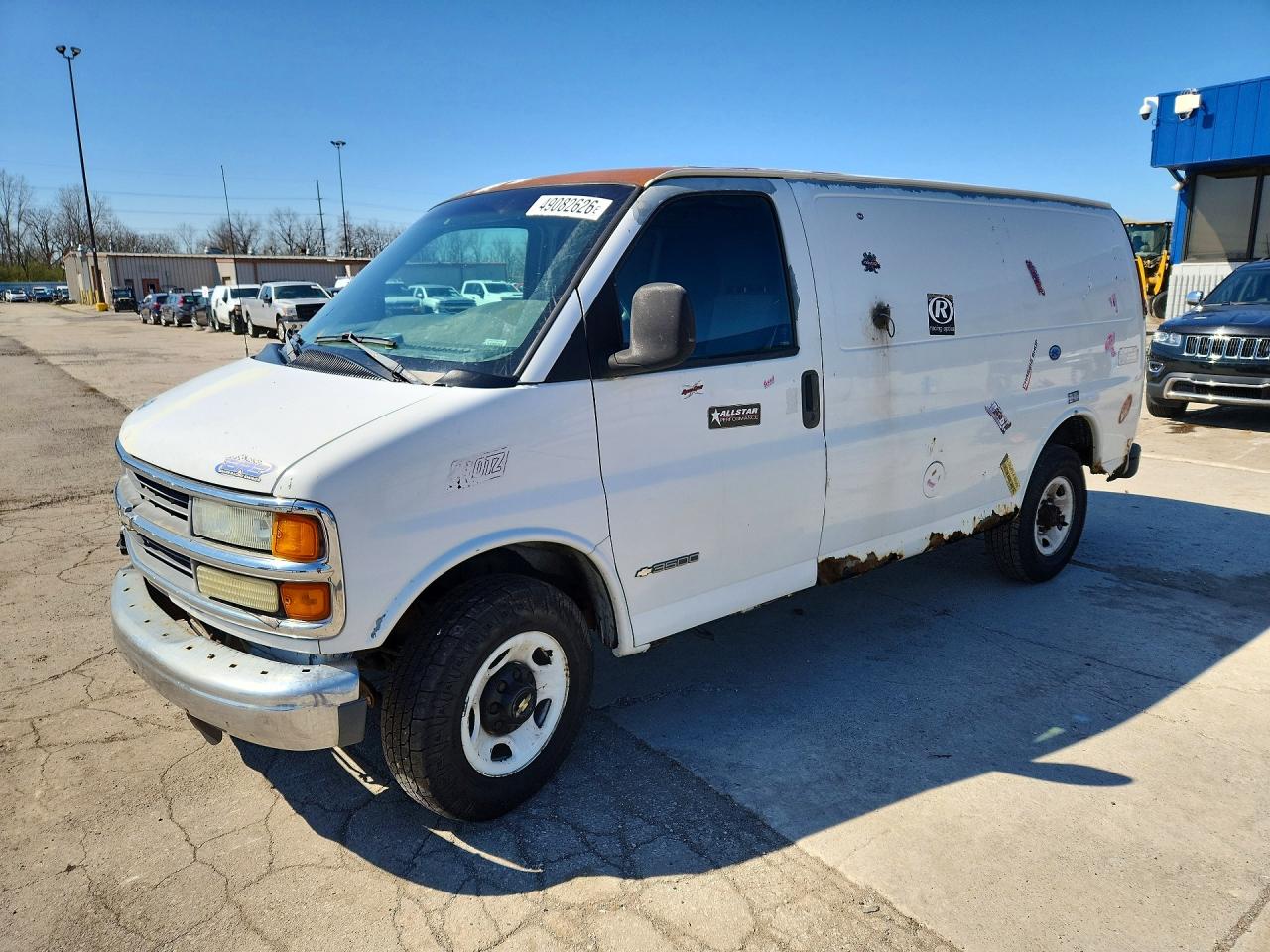 2002 CHEVROLET Express VIN 1GCHG35R721228968 photo 1
