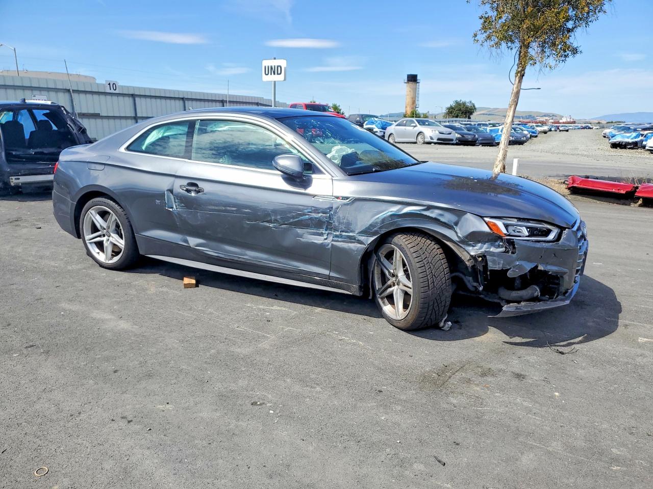 2018 Audi A5 VIN WAU8NAF56JA004432 photo 4