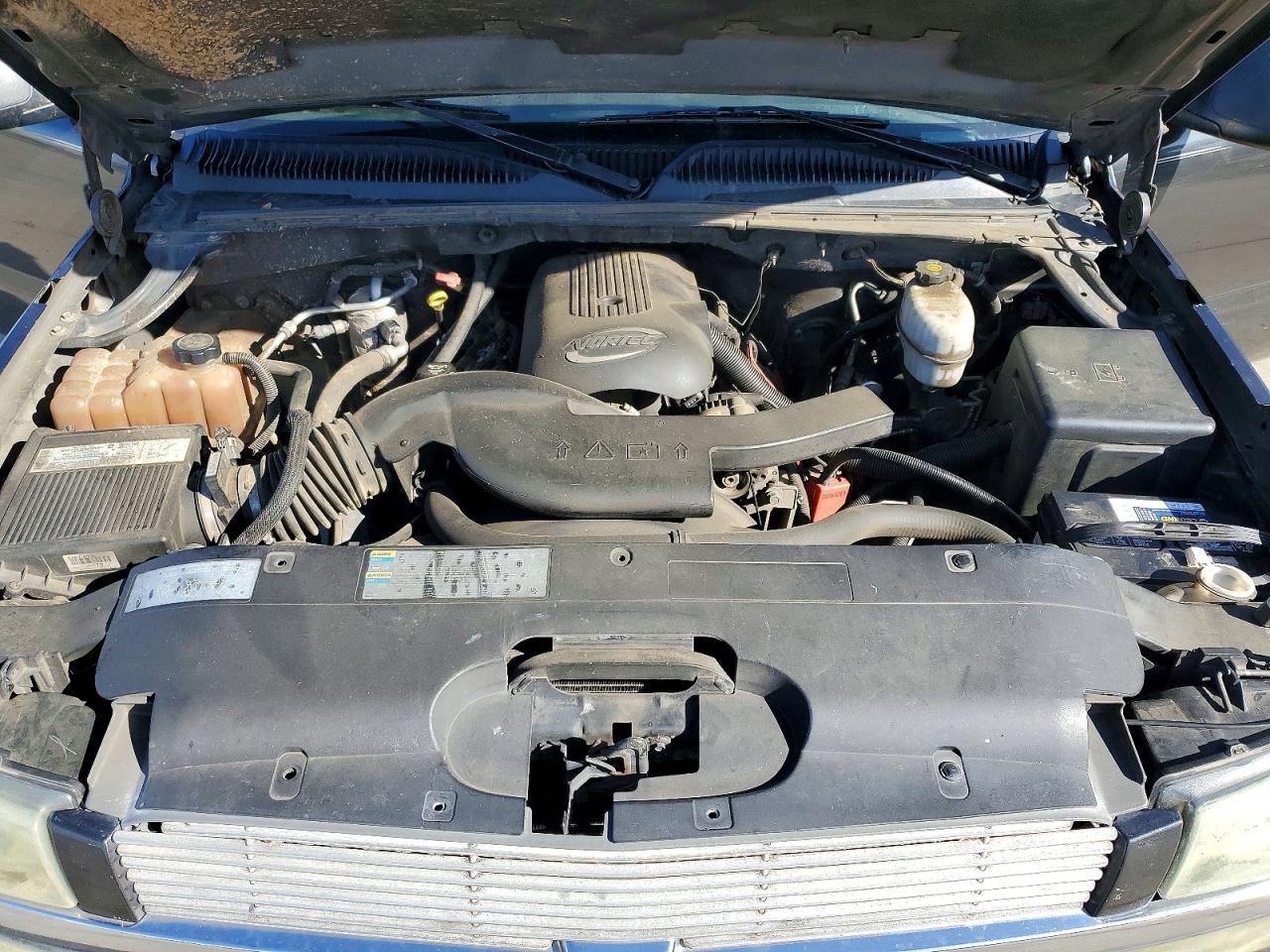 2004 Chevrolet Avalanche VIN 3GNEC12T24G100717 photo 11