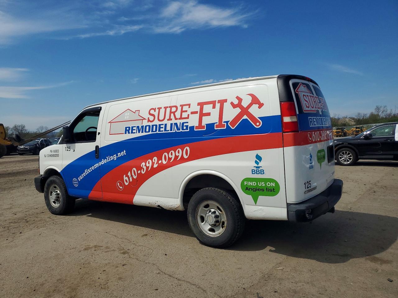 2008 CHEV Express VIN 1GCGG25C981135976 photo 2