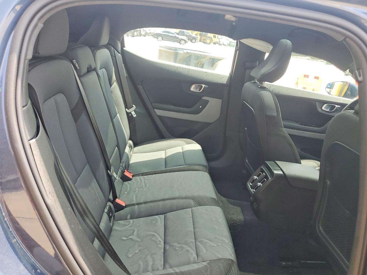 2023 POLESTAR 2 VIN YSMED3KA4PL142527 photo 10