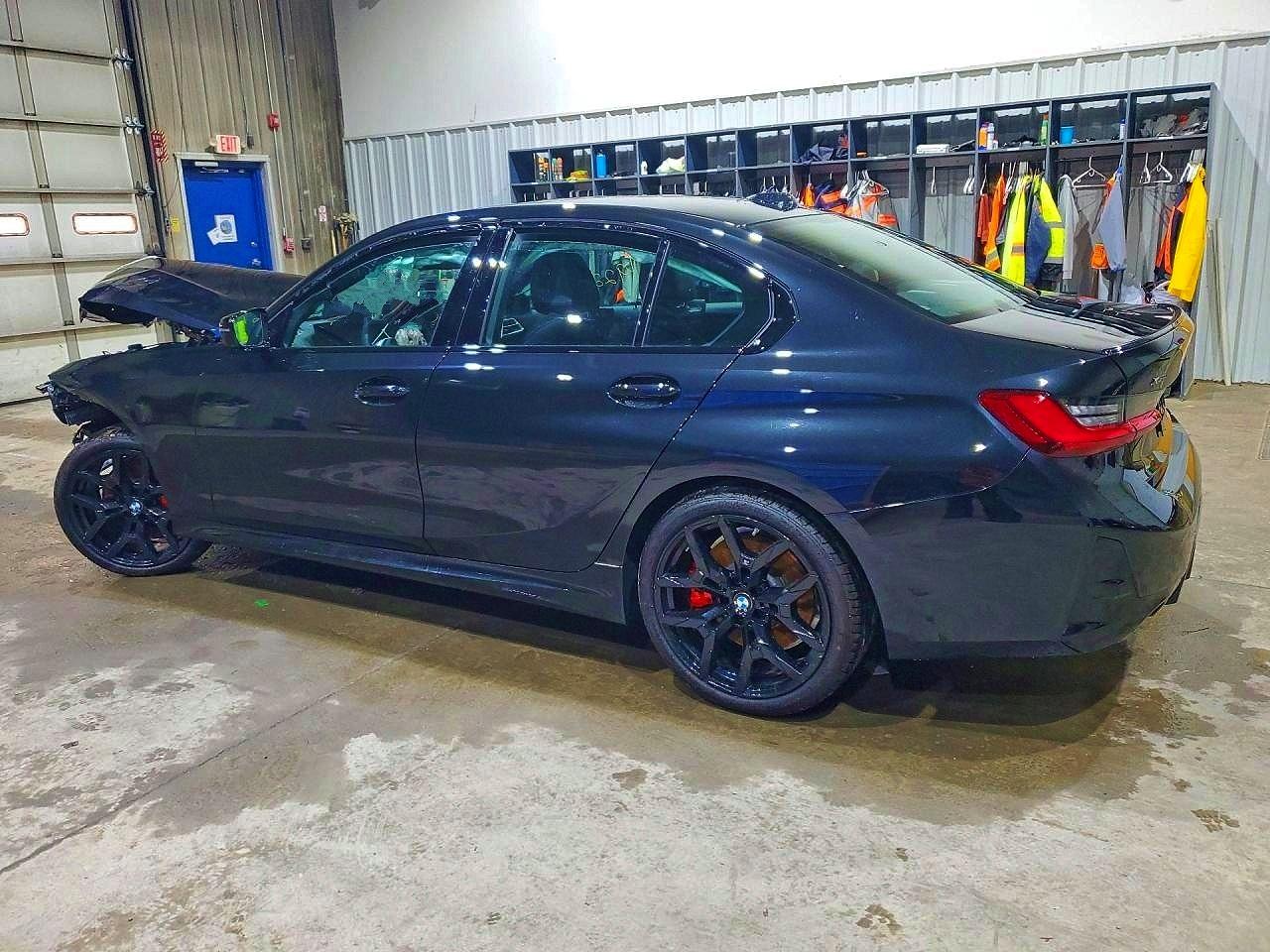 2026 BMW 3 series VIN 3MW89CW06T8G03382 photo 2