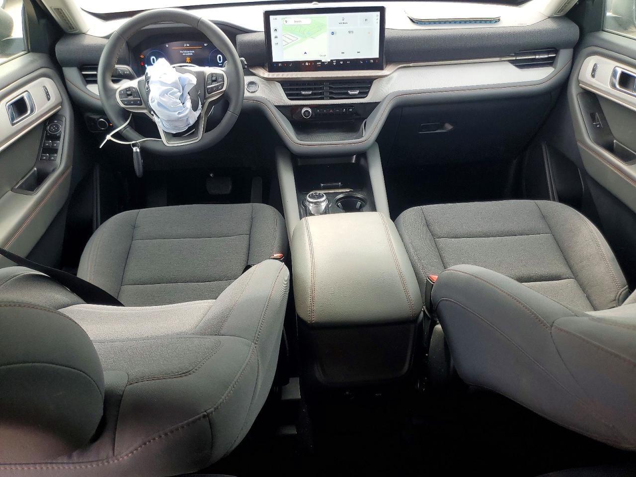 2025 Ford Explorer a VIN 1FMUK8DH5SGC64931 photo 8
