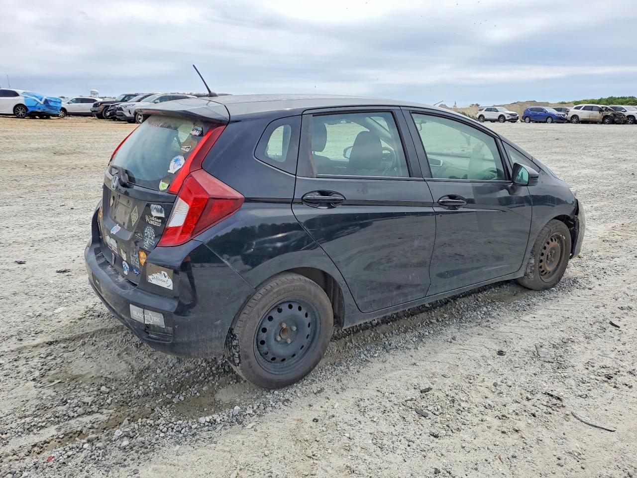 2019 Honda Fit VIN 3HGGK5G43KM716505 photo 3
