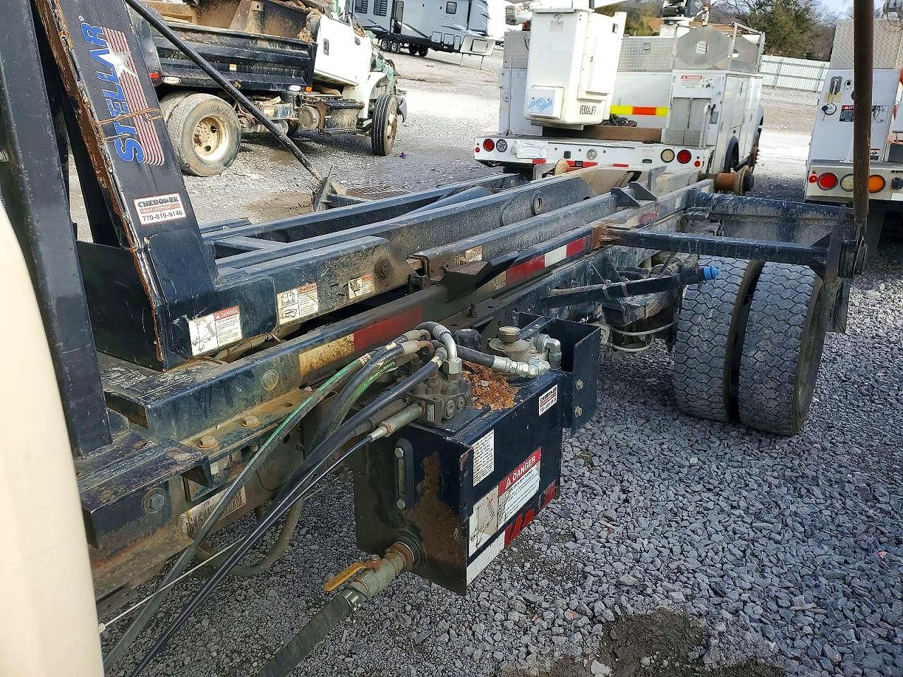 2019 Ford F550 VIN 1FDUF5GT5KEE76422 photo 10