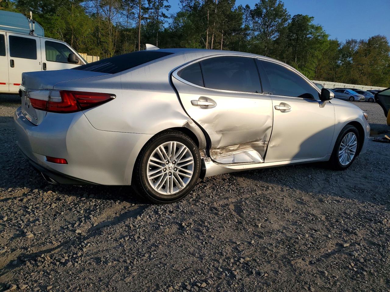 2017 LEXUS ES350 VIN 58ABK1GG3HU068359 photo 3