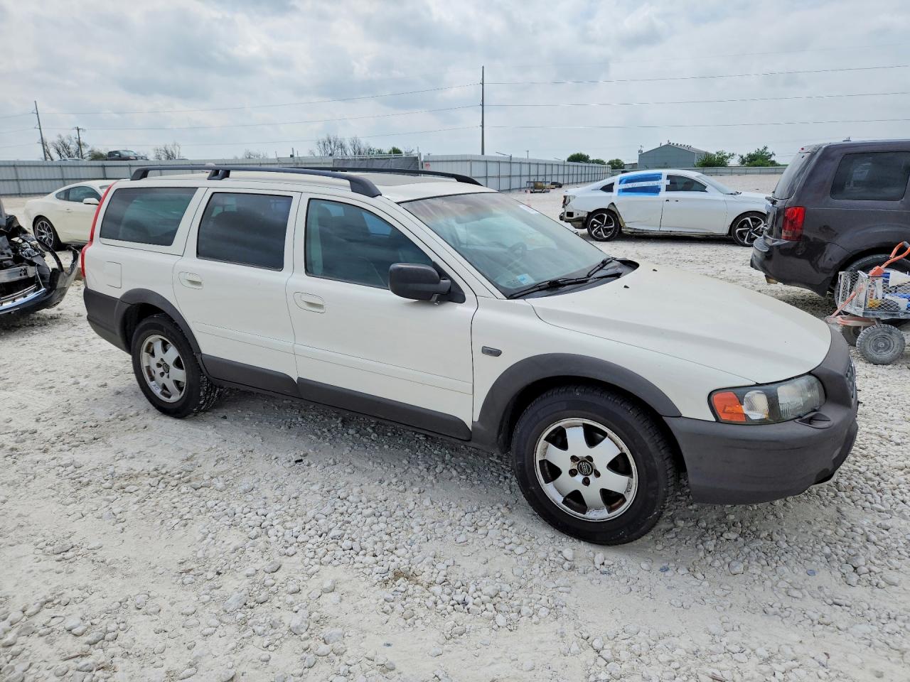2002 VOLV V70 VIN YV1SZ58D521057384 photo 4