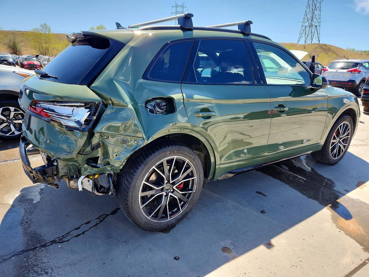 2025 Audi Sq5 VIN WA1B4AFY4S2032550 photo 3