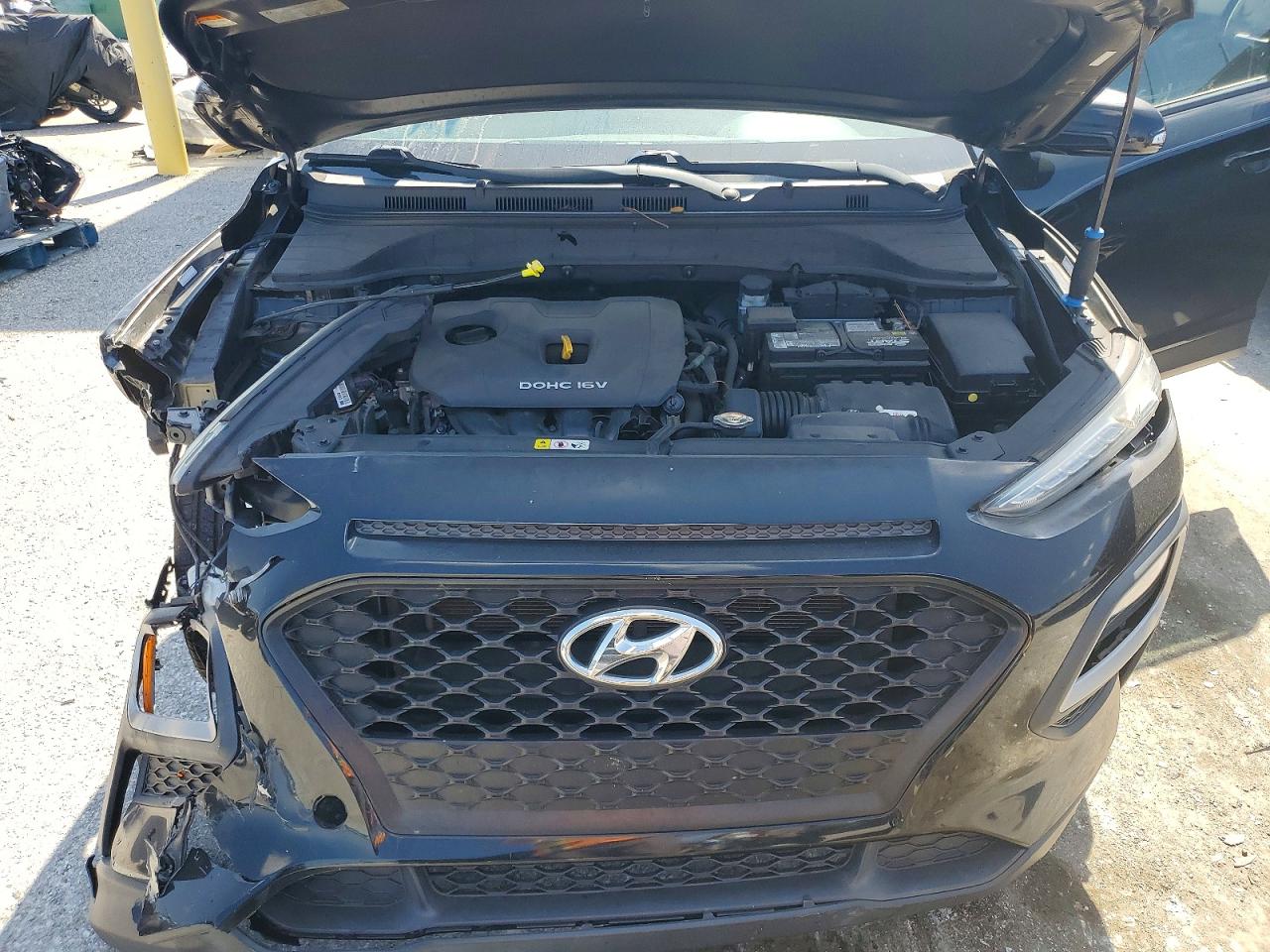 2018 Hyundai Kona VIN KM8K22AAXJU161595 photo 12