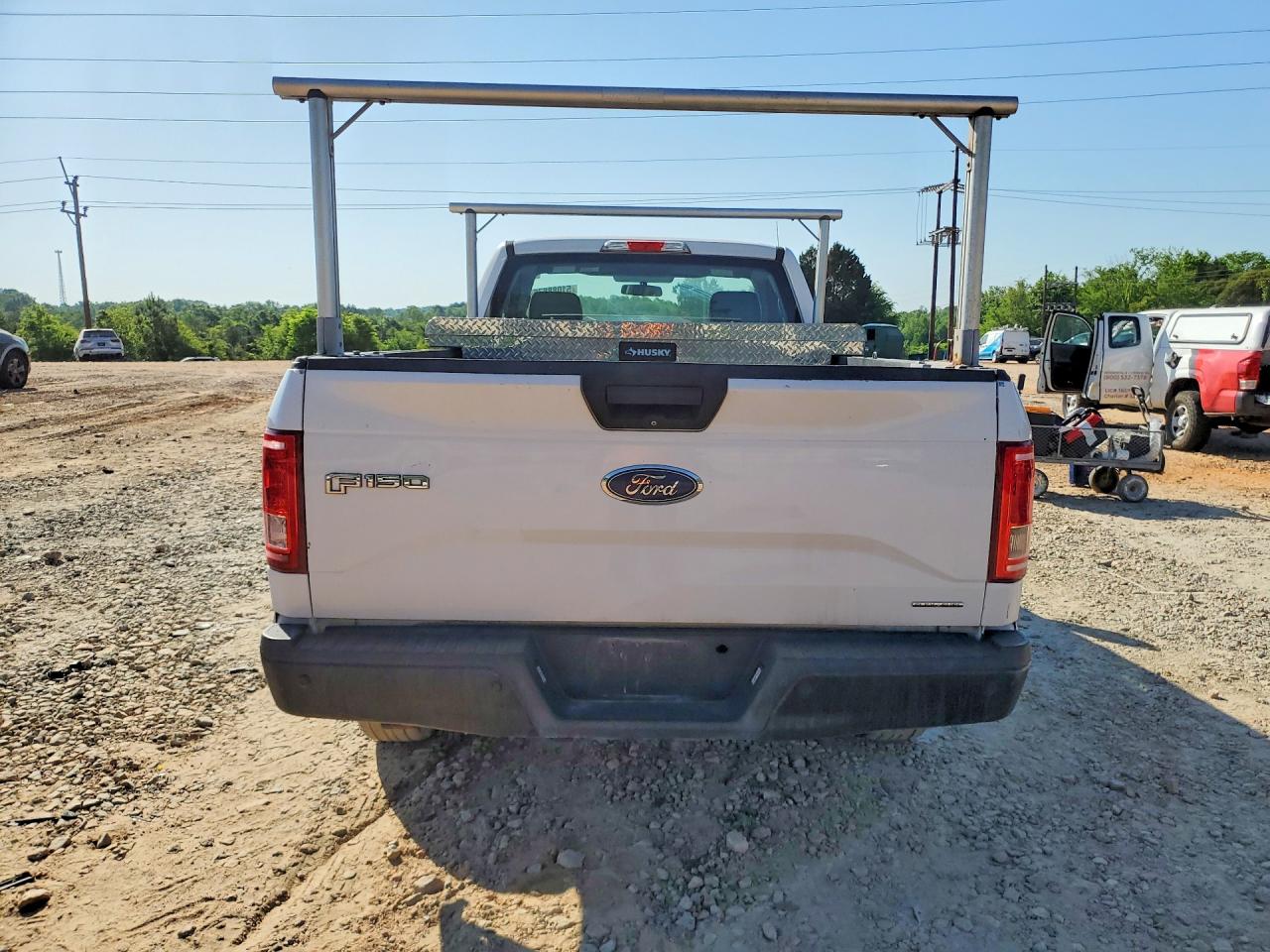 2015 Ford F150 VIN 1FTMF1C88FKD50058 photo 6