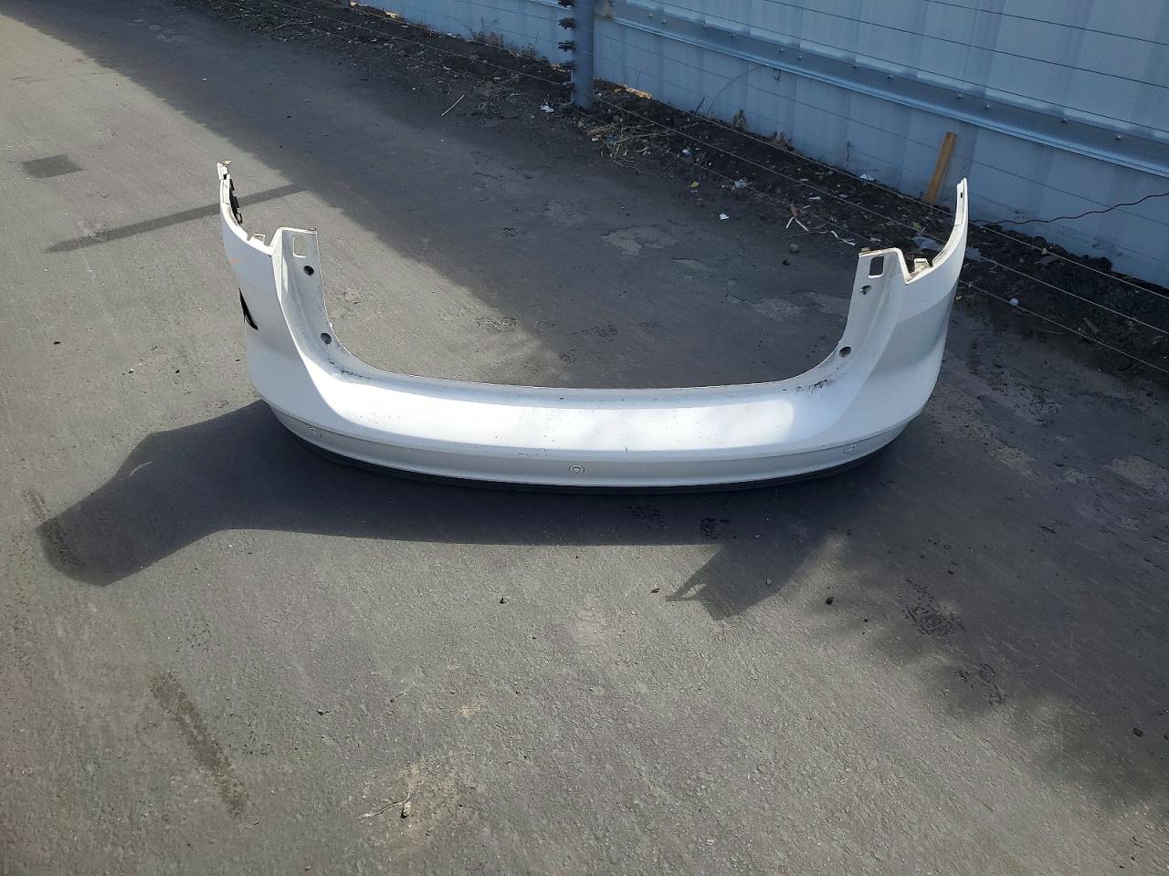 2016 Ford Cmax VIN 1FADP5BU7GL110939 photo 12