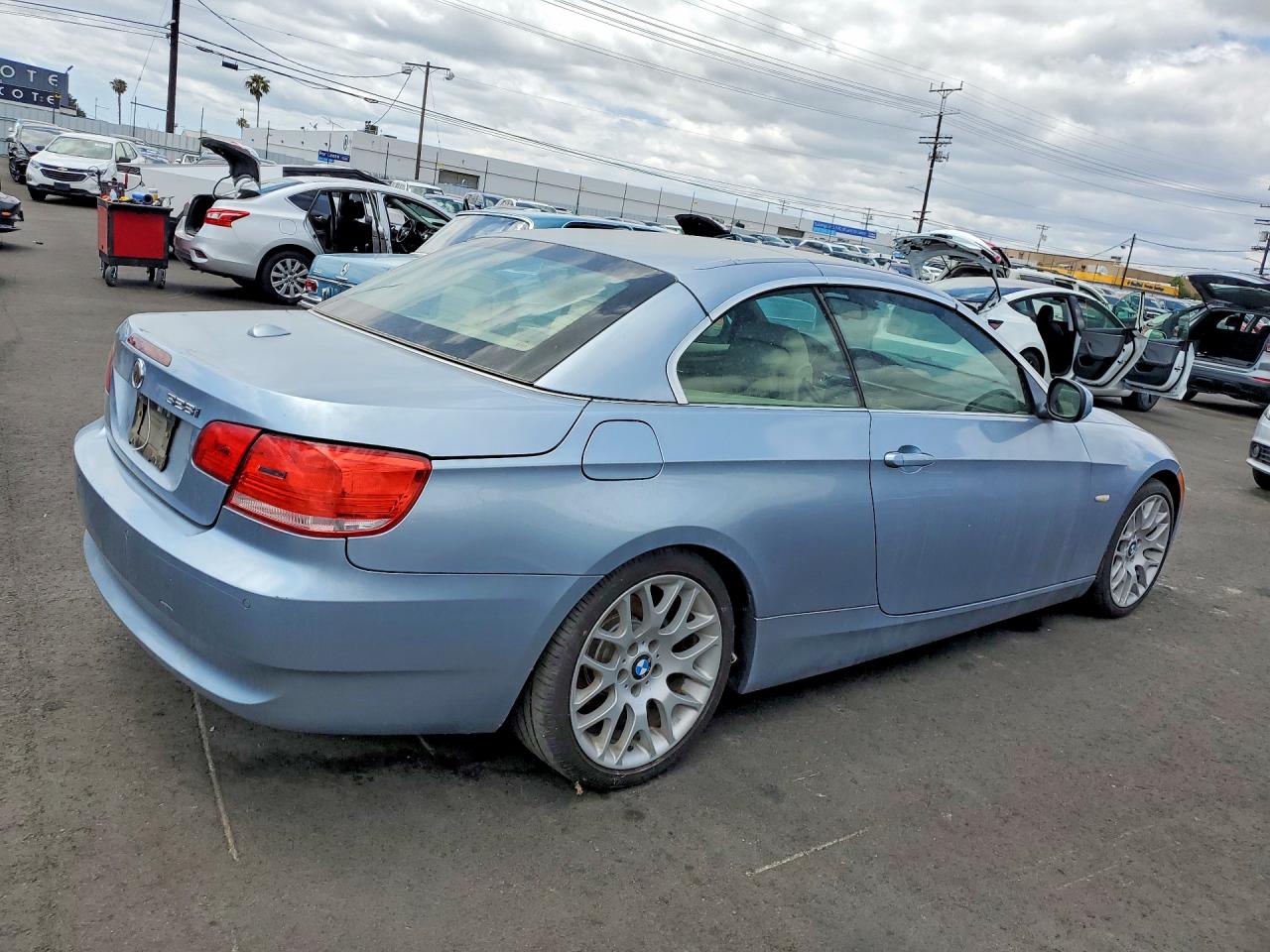 2010 BMW 3 series VIN WBAWR3C56AP462027 photo 3