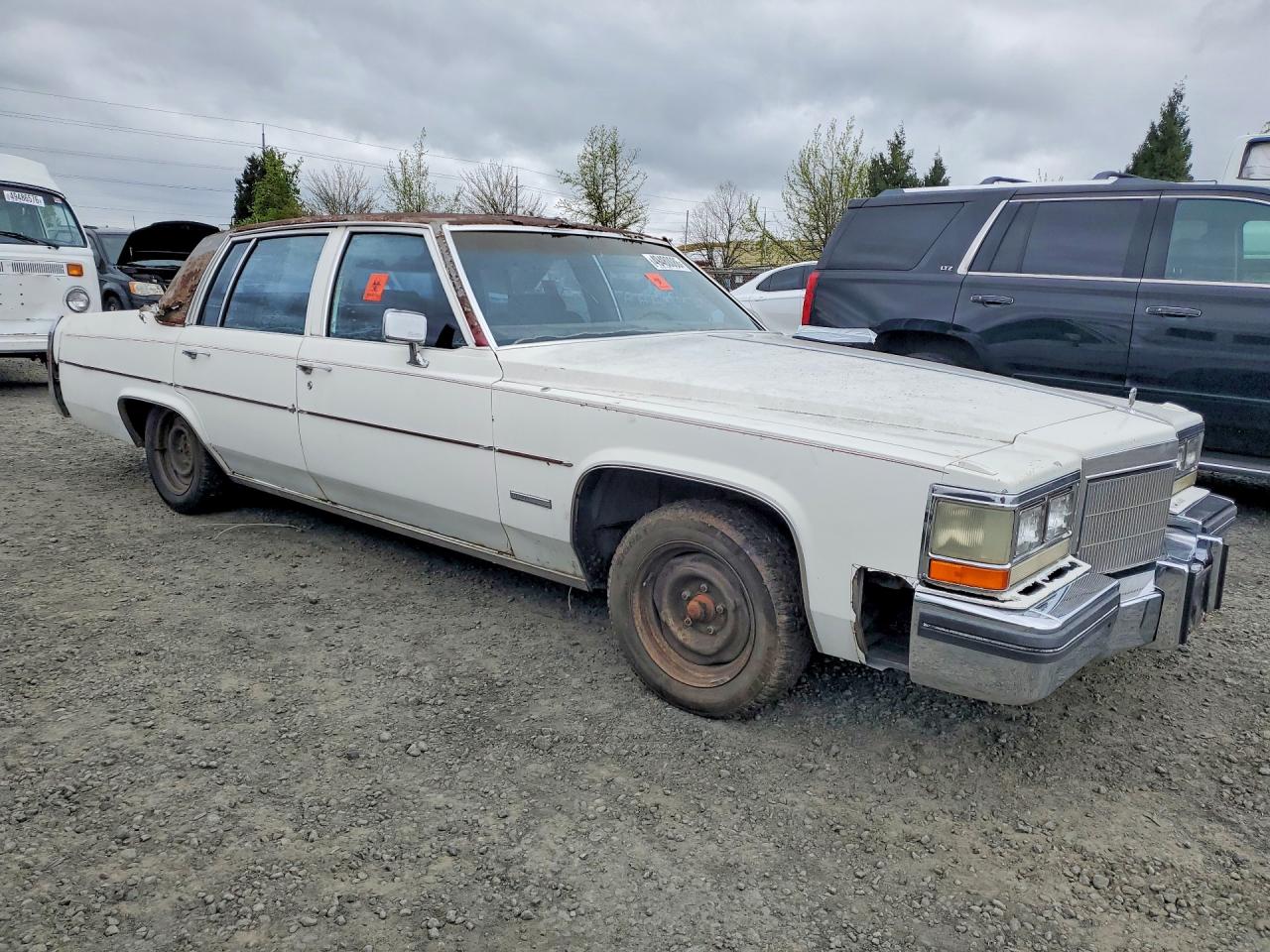 1983 Cadillac Deville VIN 1G6AD6982D9133559 photo 4