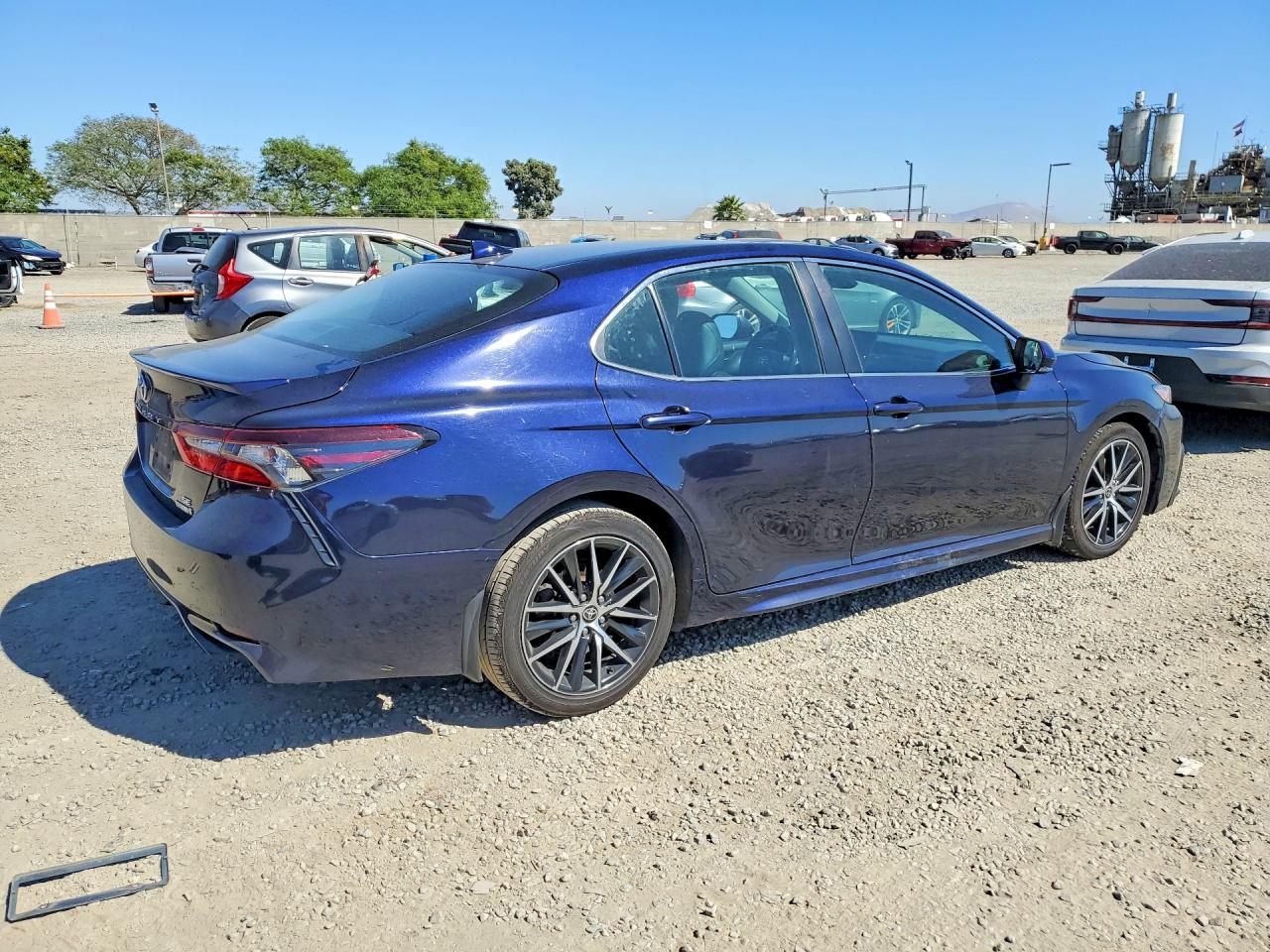 2022 Toyota Camry sola VIN 4T1S31AKXNU577460 photo 3