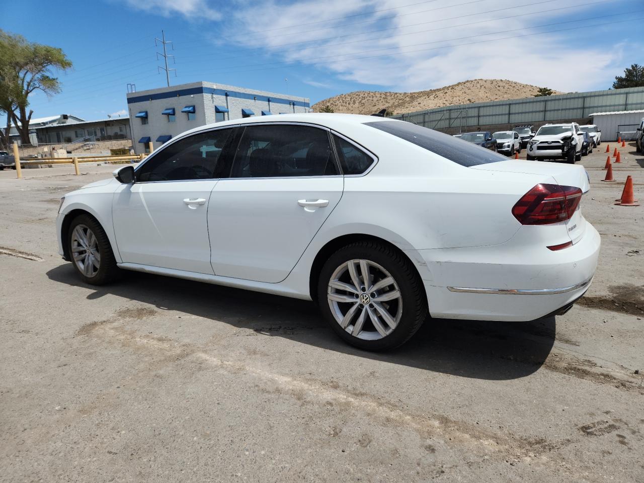 2018 Passat VIN 1VWBA7A35JC030101 photo 2
