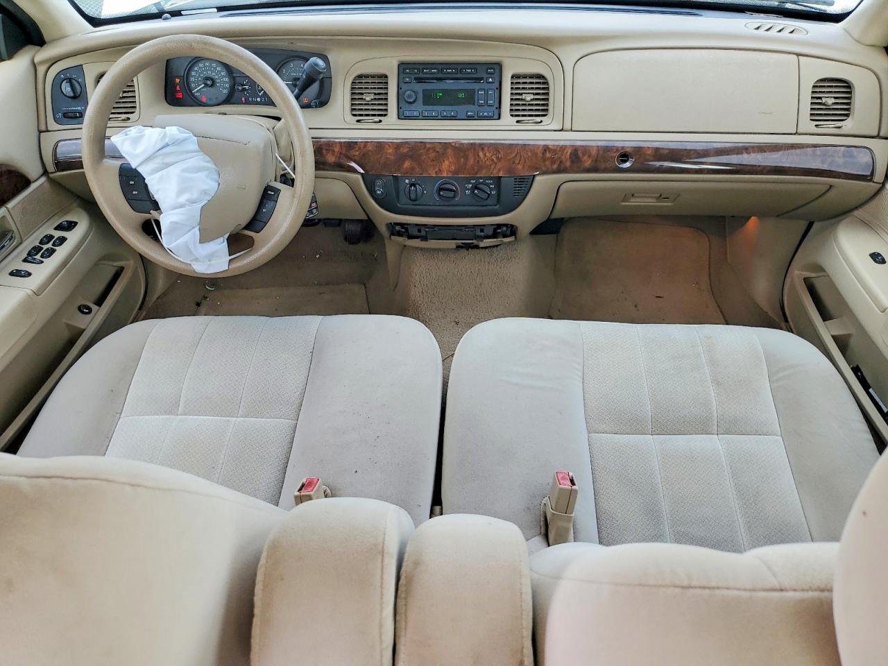 2008 Mercury Grmarquis VIN 2MEFM74V48X631648 photo 8