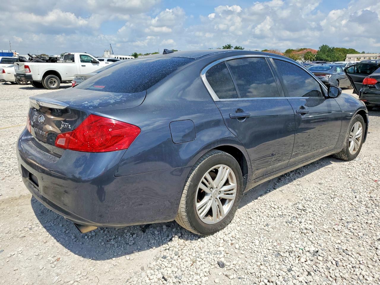 2012 Infiniti G37 VIN JN1CV6AR0CM682649 photo 3