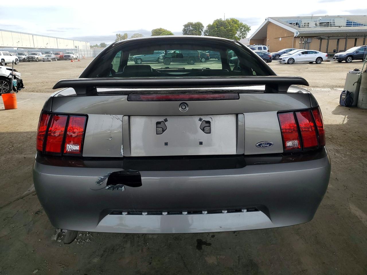 2001 Ford Mustang VIN 1FAFP40441F246084 photo 6