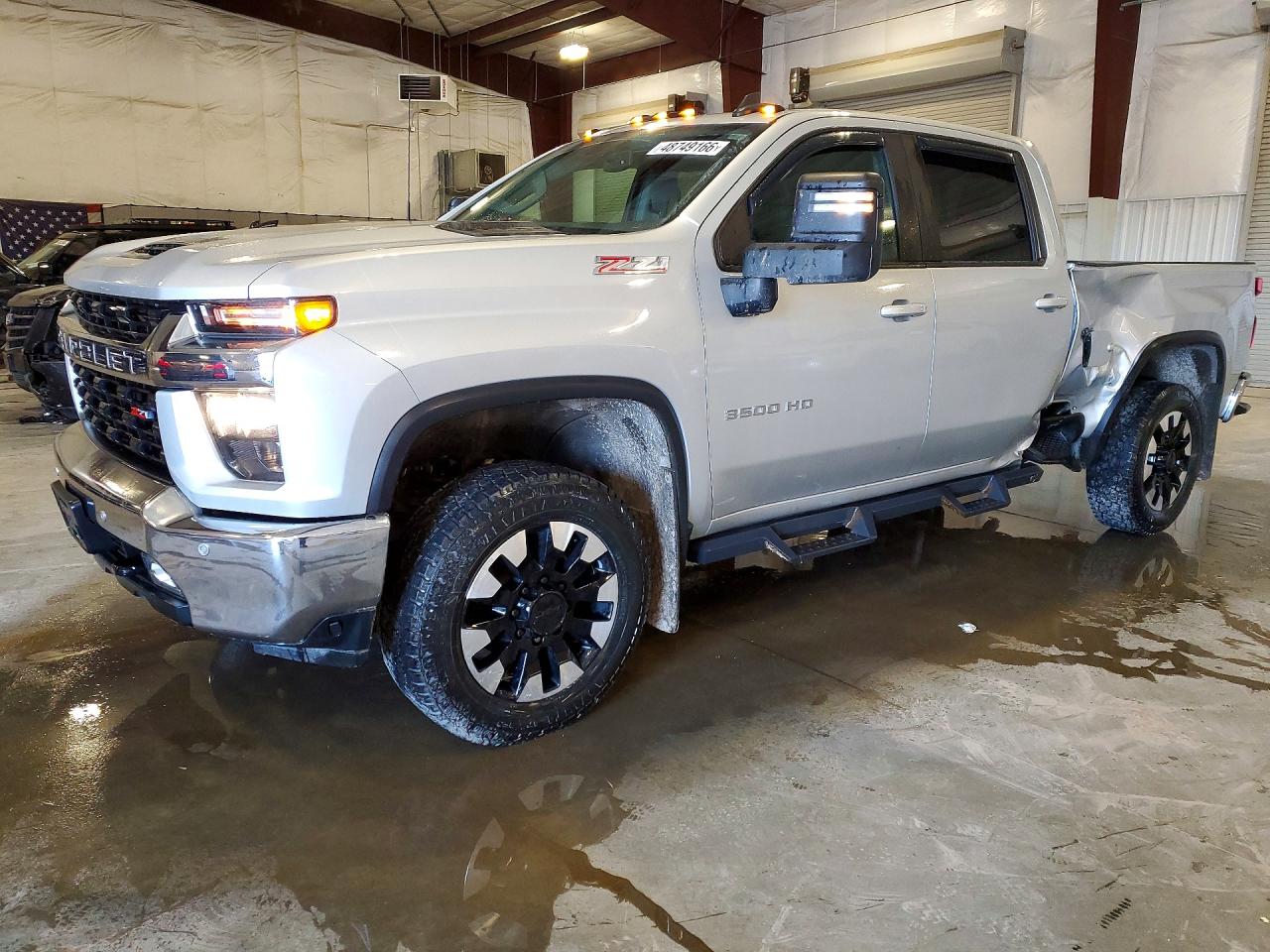 2020 Chev All models VIN 1GC4YTE71LF333505 photo 1