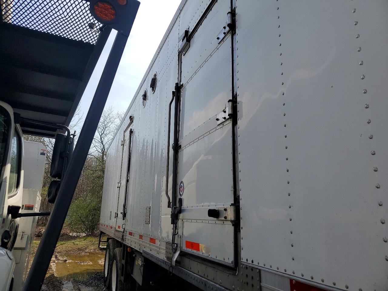 2016 UTILITY Reefer tra VIN 1UYVS2396GM593101 photo 9