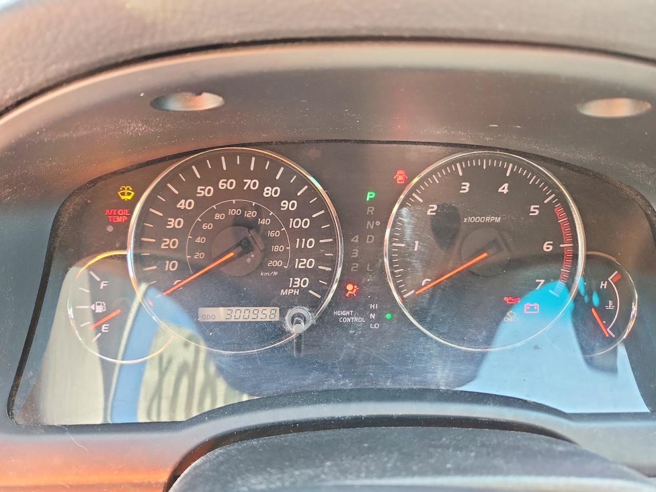 2004 Lexus Gx VIN JTJBT20X840068400 photo 9