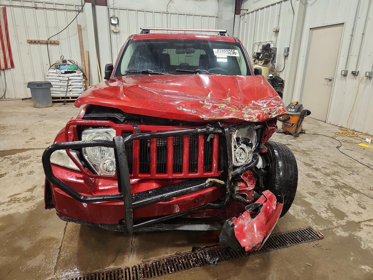2010 Jeep Liberty VIN 1J4PN2GK6AW111759 photo 5