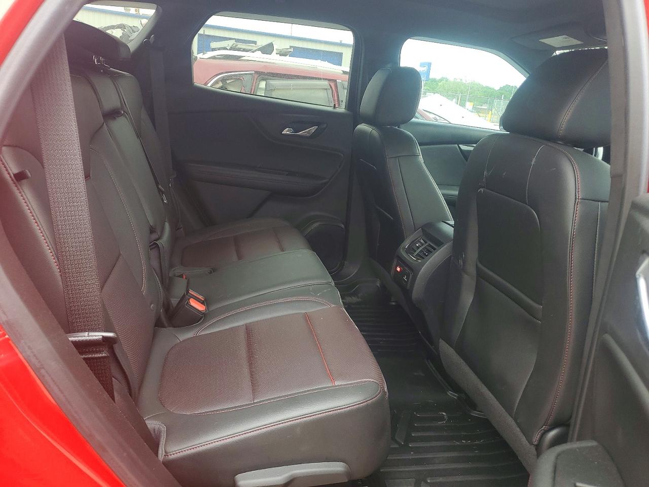 2021 Chevrolet Blazer VIN 3GNKBERS7MS504622 photo 11