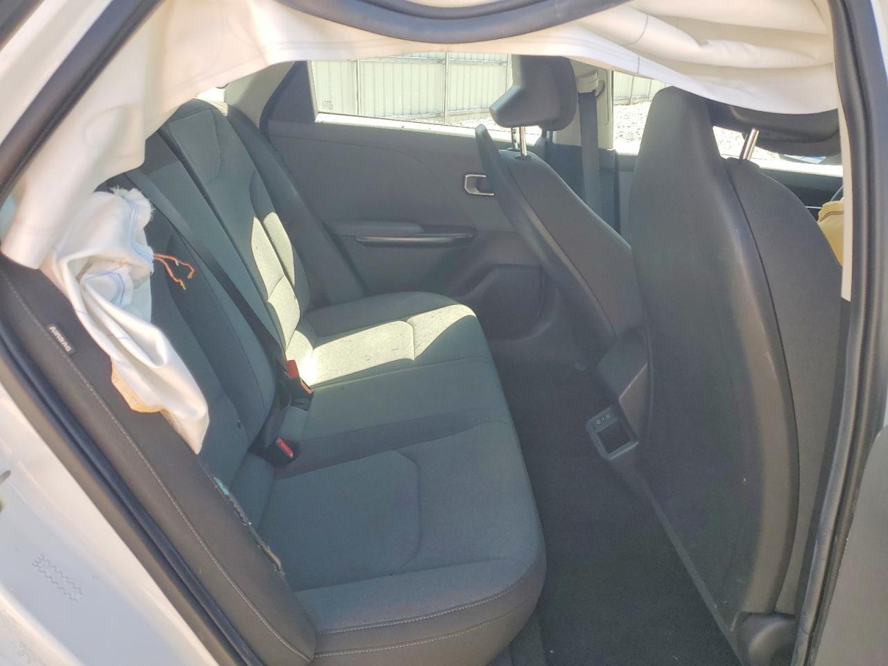 2025 Kia All other VIN 3KPFT4DE3SE109075 photo 10