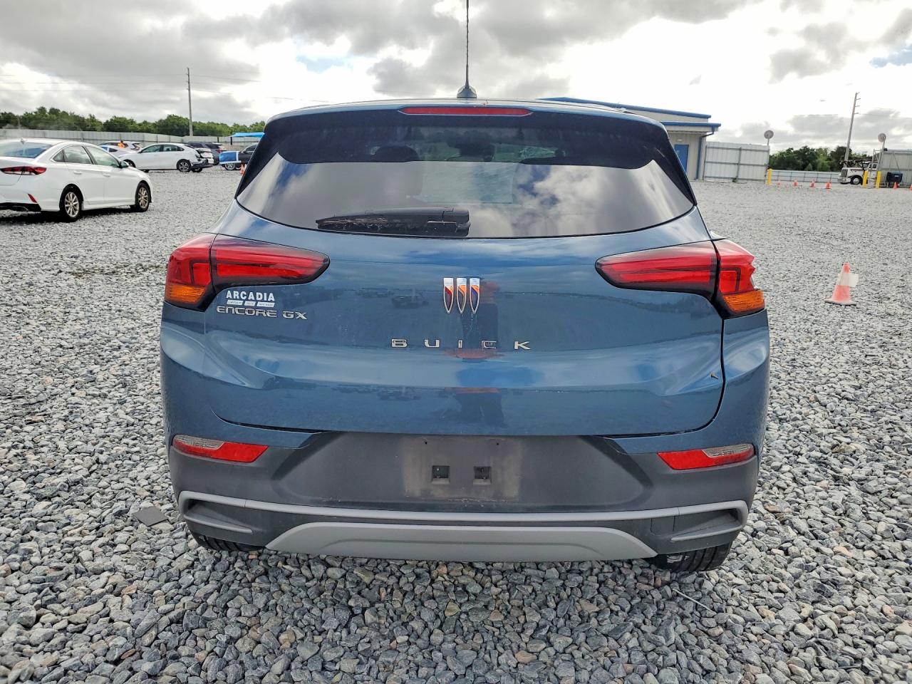 2026 Buick Encore VIN KL4AMBSL6TB050643 photo 6