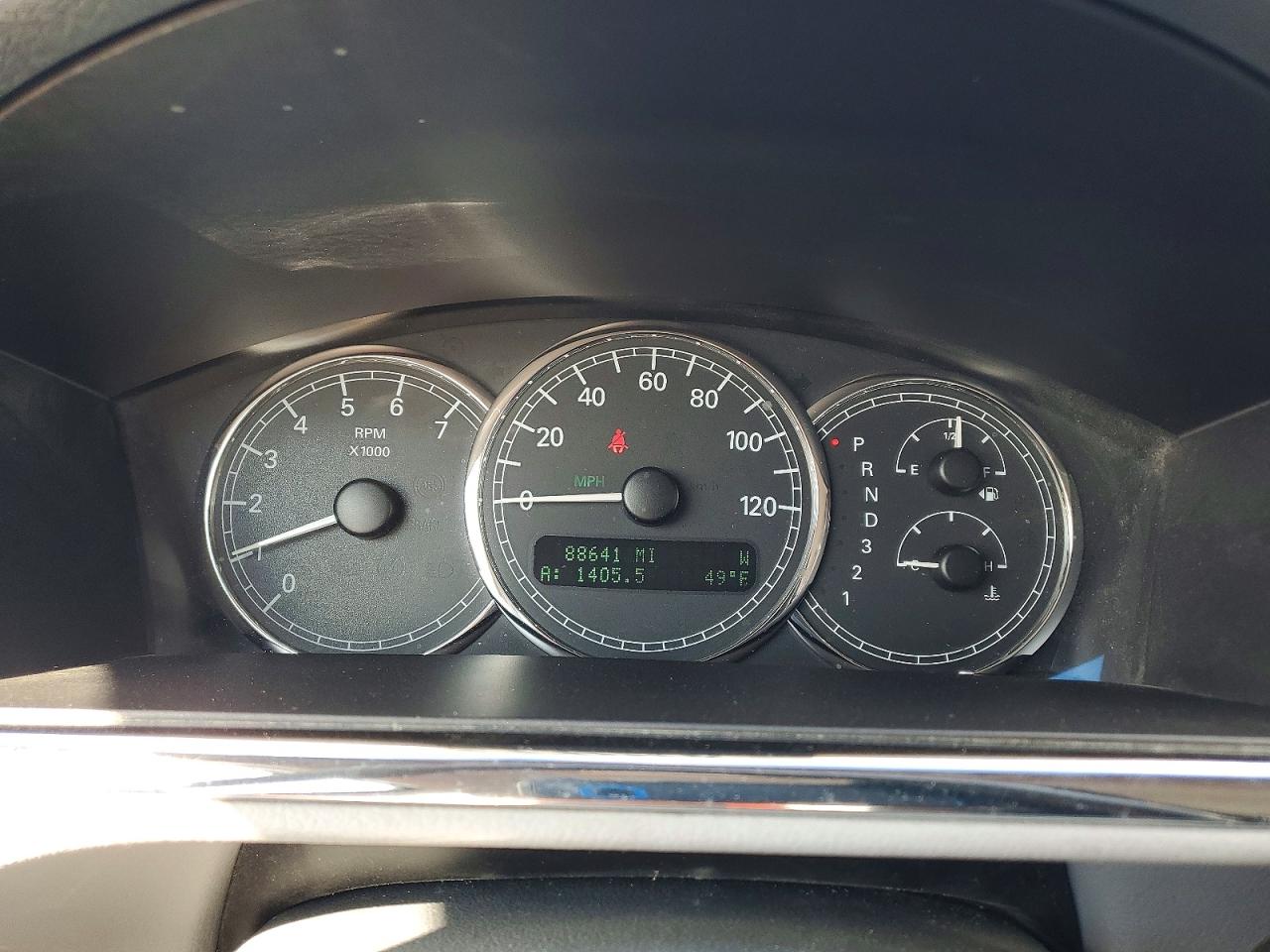 2005 Buick Lacrosse VIN 2G4WD532051237197 photo 9