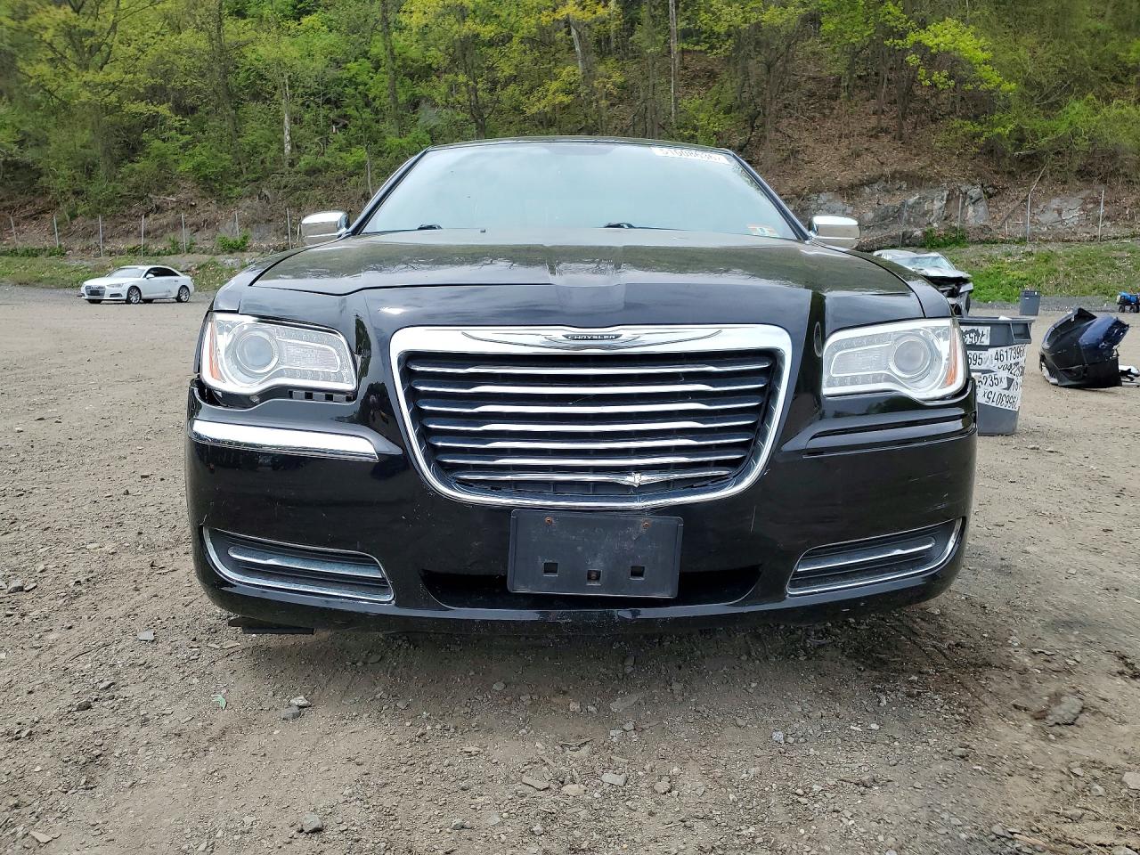 2013 Chrysler 300 VIN 2C3CCAAGXDH743552 photo 5