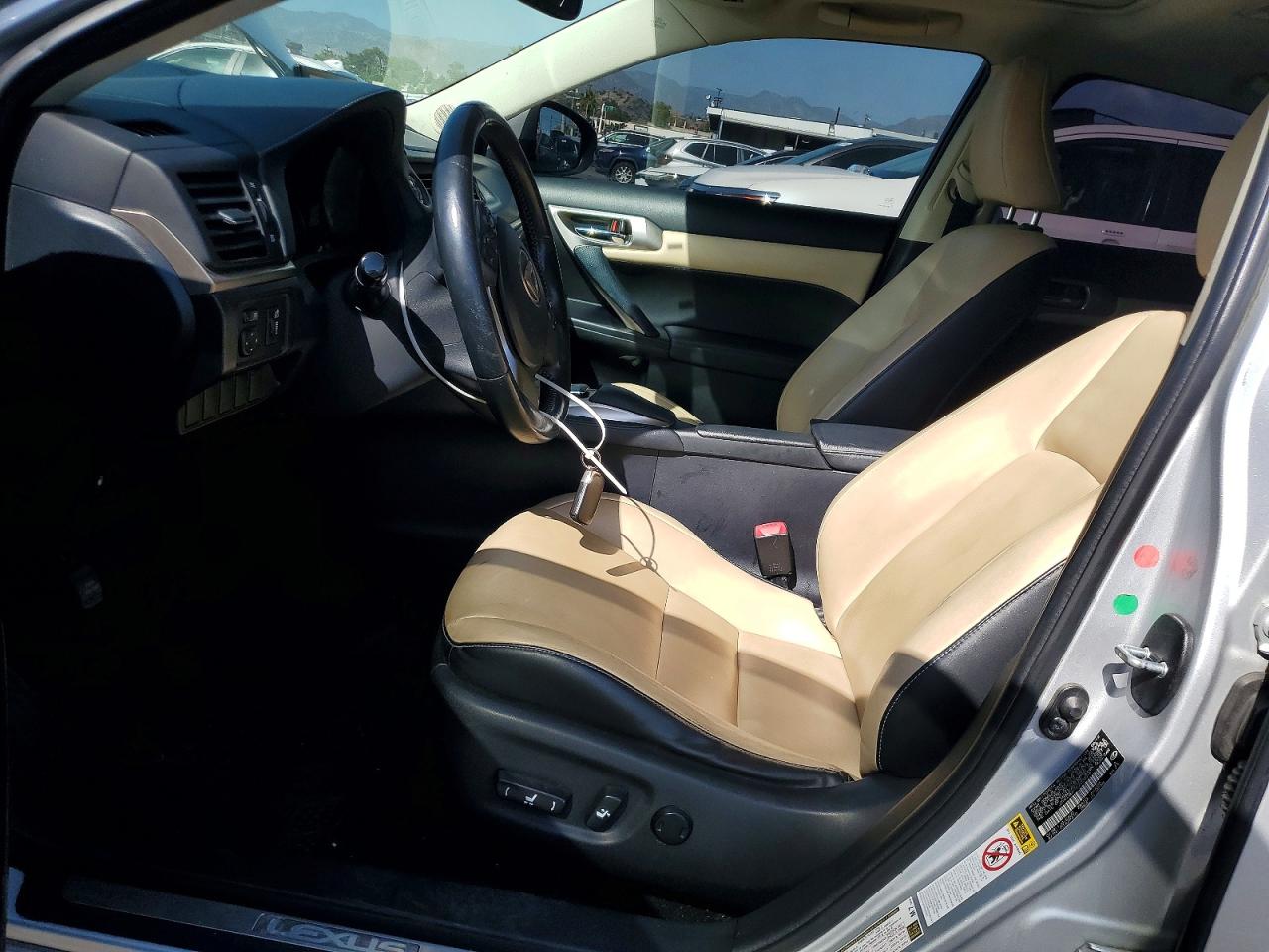 2014 Lexus Ct 200 VIN JTHKD5BH1E2202014 photo 7