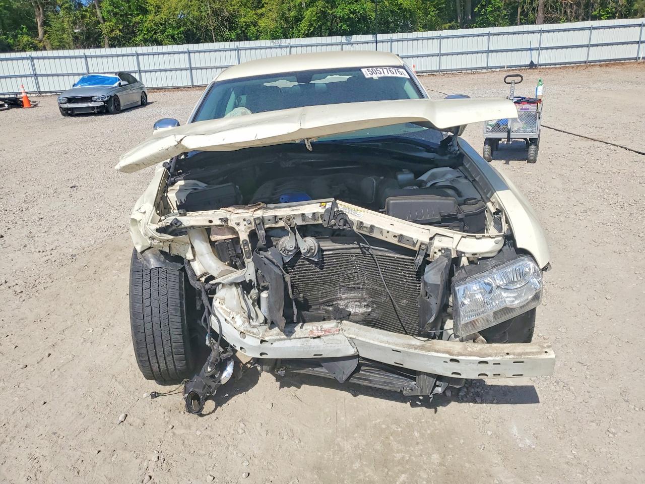 2010 CHRY 300 VIN 2C3CA5CV6AH297212 photo 5